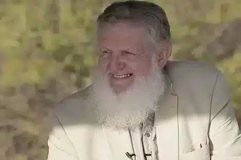 Yusuf Estes